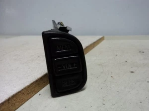 92 HONDA ACCORD INTERIOR RADIO STEERING CONTROL MEM VOL SEEK BUTTON SWITCH 45084 - Picture 1 of 2
