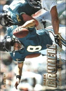 B1351- 1997 Fleer Football Card #s 1-250 +Rookies -You Pick- 15+ FREE US SHIP - Picture 1 of 321