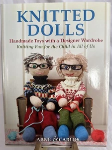 Strickpuppen Handarbeit Spielzeug mit Designer Kleiderschrank Arne & Carlos Hardcover Sehr guter Zustand - Bild 1 von 3