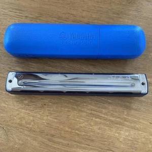 YAMAHA Harmonica SS-220 22 Holes C Scale with Blue Case - Picture 1 of 8