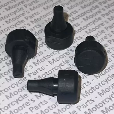 GIVI or KAPPA Z126 Replacement Mounting Plate Anti Vibration Rubber Bungs x4 - Image 1 of 4