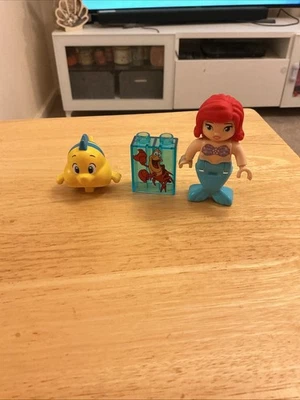 LEGO DUplo Disney Princess: Die kleine Meerjungfrau Arielle Krabbe Sebastian Flunder D59 - Bild 1 von 3