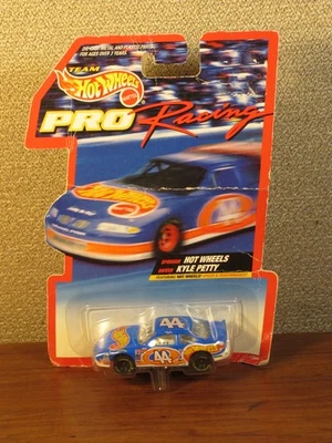 Pontiac Grand Prix #44 edición 1997 Hot Wheels Pro Racing edición Kyle Petty #17584 Foto 1 de 4