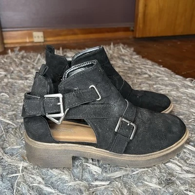 Qupid Strappy Buckle Booties Sz 7 - Image 1 of 4