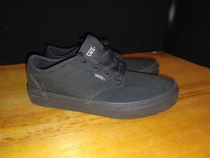 VANS YOUTH BOYS BLACK CANVAS ATWOOD TENNIS SHOE SNEAKER SIZE 4 Y - Picture 1 of 10