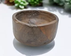 Antico piatto da cucina rotondo in legno sale spezie originale vecchio intagliato a mano - Foto 1 di 6