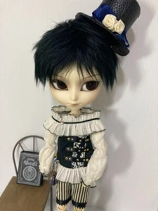 Pullip 1/6 Isuru Custom Doll Gothic Boy Puppe guter Zustand aus Japan FS - Bild 1 von 3