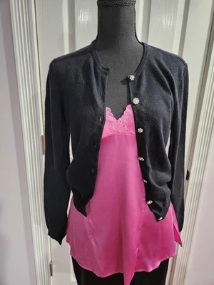 Cárdigan para mujer Moda International cachemir/seda negro botón cristal talla pequeña Foto 1 de 4