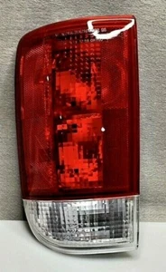 GMC Envoy GMC Jimmy Oldsmobile Bravada Chevrolet Blazer Driver Side Tail Light - Picture 1 of 7
