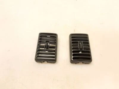 Jeep TJ Wrangler Outer Dash Heater AC Vents 1997-2002 2003 2004 2005 2006 121829 - Image 1 of 4