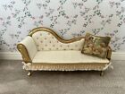 DOLLS HOUSE 1/12 SCALE CREAM AND GOLD CHAISE LONGUE SOFA WITH DECORATIVE CUSHION