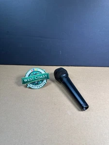 SHURE SV200-W Dynamic Cardioid Multi-Purpose MICROPHONE Ships Fast!!! - Picture 1 of 5