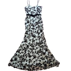 City Dreiecke Meerjungfrau Kleid Junior 3 aquamarin schwarz Netz Perlen Gürtel formelles Kleid - Bild 1 von 12