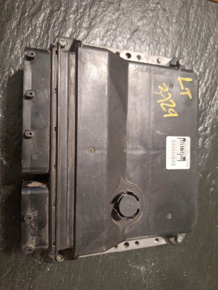 Lexus Gs450h Hybrid Vehicle Control Module 89981-30023 - Image 1 of 3