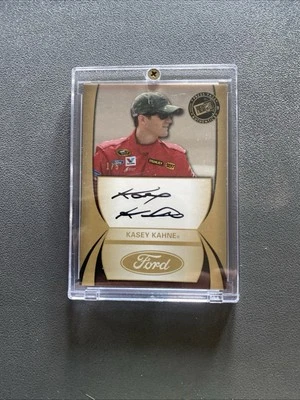 2011 Press Pass Kasey Kahne NASCAR Sprint Cup Series Autograph Card 1/5 - Image 1 of 3