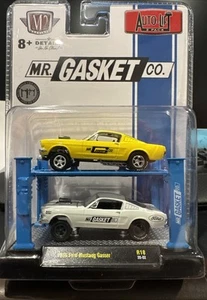 M2 Machines Auto-Lift R18 2 Pack Mr Gasket Co 1966 Ford Mustang Drag Gasser 2020 - Picture 1 of 1