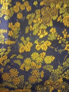 Preciosa tela de brocado dorado y azul mide 74 por 27 pulgadas - Imagen 1 de 5