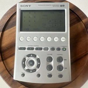 SONY RM-AV3000 INTEGRATO TELECOMANDO UNIVERSALE TOUCH SCREEN LCD testato - Foto 1 di 5