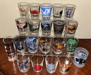 Lotto di 21 bicchieri da tiro vintage anni '80 '90 SOLO STATI USA diversi - Foto 1 di 20