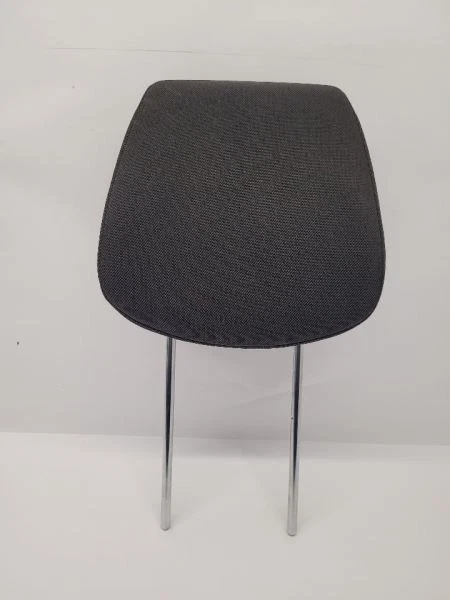 Reposacabezas de tela para pasajero delantero derecho Hyundai Accent 2011-2014 Foto 1 de 4