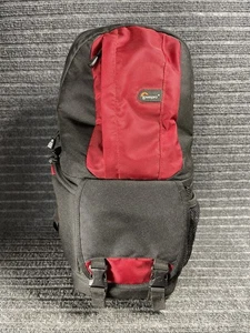 Lowepro Fastpack 100 Kamerarucksack Tasche rot schwarz Fotografie Reise gebraucht, in einwandfreiem Zustand - Bild 1 von 6