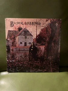 Black Sabbath - Self Titled LP Warner Bros. 1970 Green Label OG Pressing VG - Picture 1 of 3
