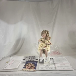 Vintage Shirley Temple Danbury Mint Porzellan Puppe Set Echtheitszertifikat 1999 mit Stuhl - Bild 1 von 18