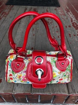Nicole Lee buckle handbag floral botanical print cherry red buckle and details - Image 1 of 4