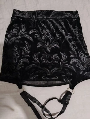 Goth velvet skirt S Killstar banned hell bunny punk rave hell bunny witch vamp - Image 1 of 4