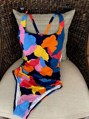 NAUTICA TRAJE DE BAÑO ADELGAZANTE DE UNA PIEZA, ESTAMPADO MULTICOLOR, Talla L NUEVO CON ETIQUETAS Foto 1 de 4