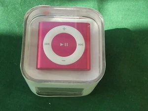 IPOD SHUFFLE 2GB A1373 MKM72BT/A - HOT PINK - Picture 1 of 5