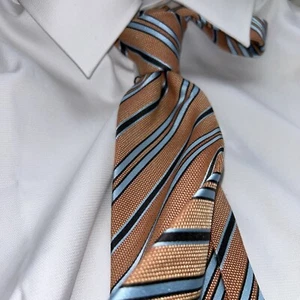 Corbata de seda italiana Ermenegildo Zegna color raro combo diseño a rayas - Imagen 1 de 6