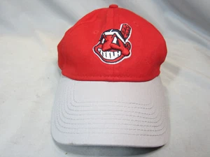 Cleveland Indians Chief Wahoo Hat / Cap Strap Back New Era 9Twenty NWT - Picture 1 of 4