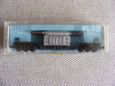 N Scale Atlas CN Depressed Flat car with transformer Rolling Stock USED - Image 1 of 2