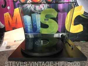 Pro-Ject Primary AUDIOPHILE 2-SPEED, BELT DRIVE TURNTABLE MINT L@@K FREE P+P.!!! - Picture 1 of 12