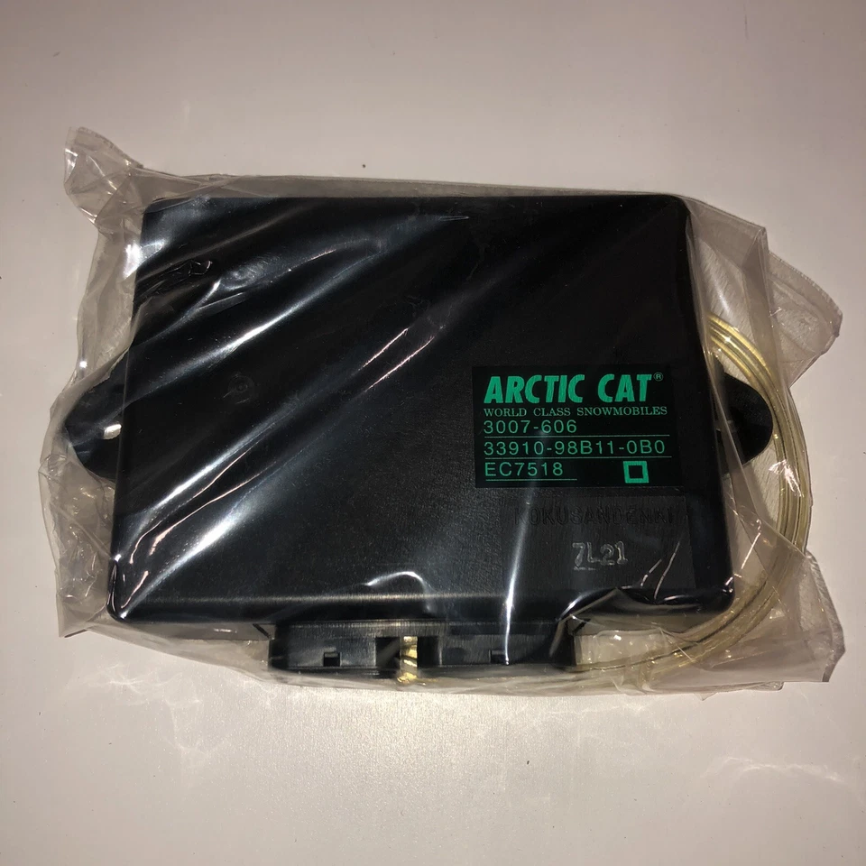 NUEVO Arctic Cat genuino OEM 3007-606 M-Square ECU para 2008 M8 Foto 1 de 3