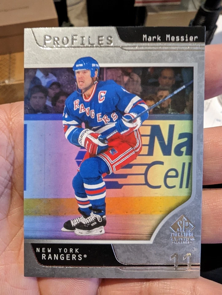 2020-21 SP Signature Edition Legends Profiles Bounty #P-4 Mark Messier Unscratch - Image 1 of 1