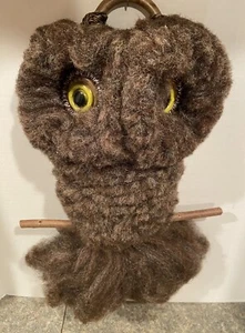 Vintage Owl/Bird Wall Hanging/Decor 11”x19” On Branch Macrame Brown - Picture 1 of 8