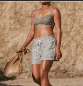 Athleta Cabo Shorts Women’s 2 Gray Linen Pull-On Drawstring Pockets Casual Beach - Picture 1 of 10