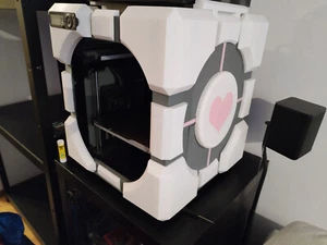 Portal Cube Gehäuse für Bambu p1p 3D Drucker (Kein Drucker) - Bild 1 von 3