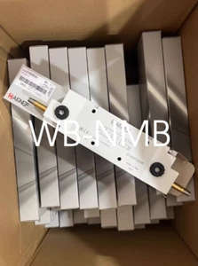 01VS07OS05 1PCS NEW AIGNEP  solenoid valve FedEx or DHL - Afbeelding 1 van 1