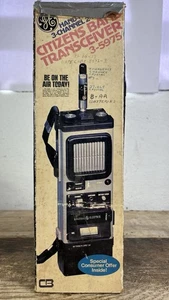 Handheld 2-WATT 3 Channel Citizens Band CB Transceiver Model 3-5975 Vintage - Picture 1 of 5
