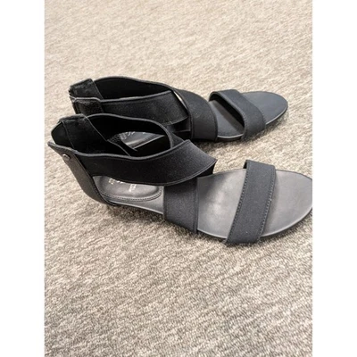 Simply Vera Vera Wang Women's Black Wedge Sandals Prosperity Size 8 - Image 1 of 4