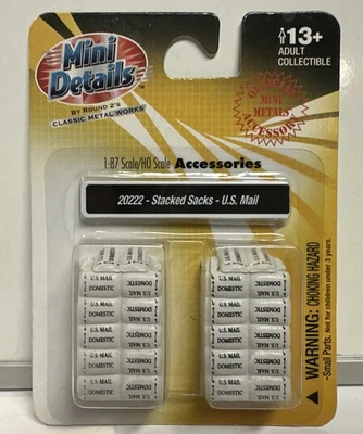 Mini Details HO Scale US Mail Stacked Sacks #20222 - Image 1 of 4