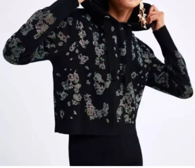 Sudadera corta con capucha adornada con estrás negra Zara para mujer S Foto 1 de 4