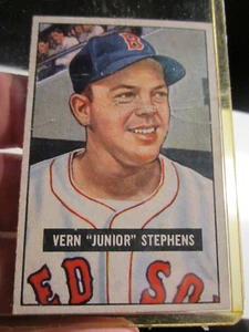 1951 VERN "JUNIOR" STEPHENS BOWMAN GUM BASEBALL CARD NO. 92 - BBA-17A - Picture 1 of 2