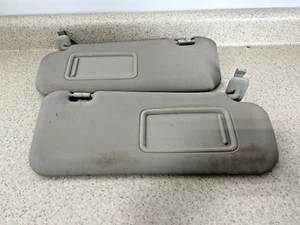2010-2013 MAZDA 3 SUN VISOR SET LH & RH GRAY OEM - Bild 1 von 3