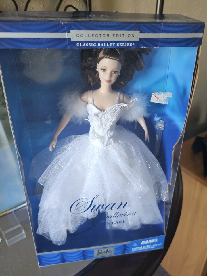 Muñeca Barbie Swan Bailarina 2001 Lago de los Cisnes Foto 1 de 1