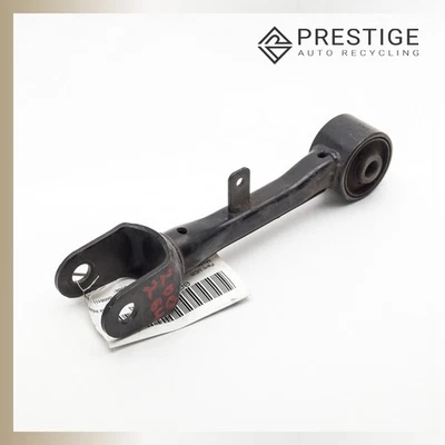 Brazo de control superior derecho suspensión LEXUS RCF 2015-2019 48770-24071 OEM Foto 1 de 4