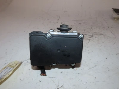 unité hydraulique abs ford KA (RU8) 1780087 209553 - Photo 1/3